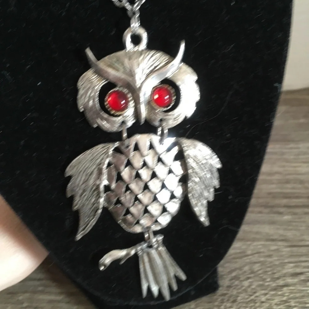 Vtg Owl pendant necklace